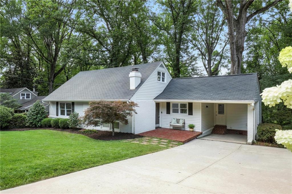 2569 Ridgewood Ter., Atlanta, GA 30318