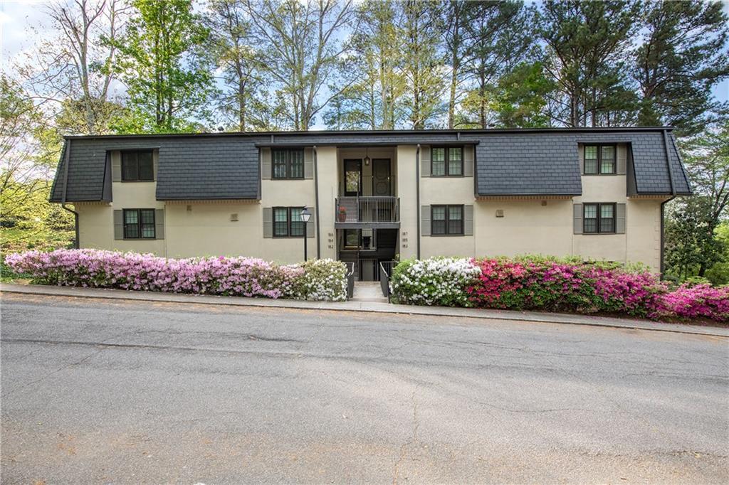 182 Triumph Dr., Atlanta, GA 30327