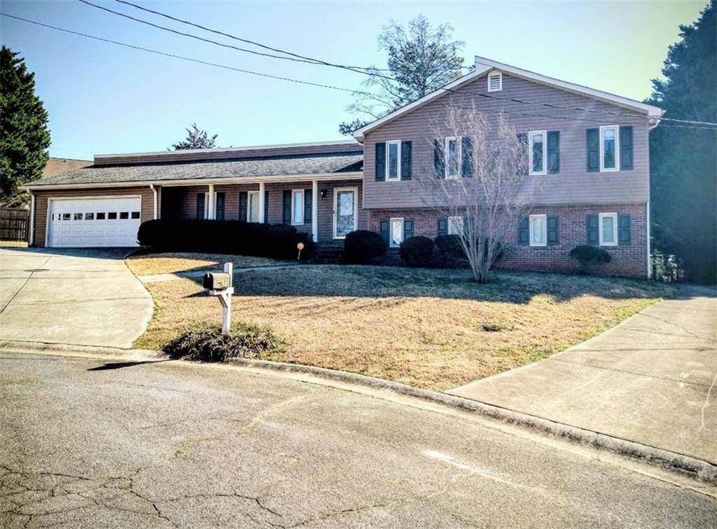 1730 Cedar Grove Dr., Marietta, GA 30066