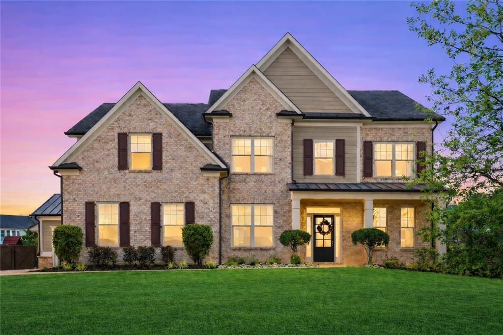 300 Aurora Ave., Woodstock, GA 30188