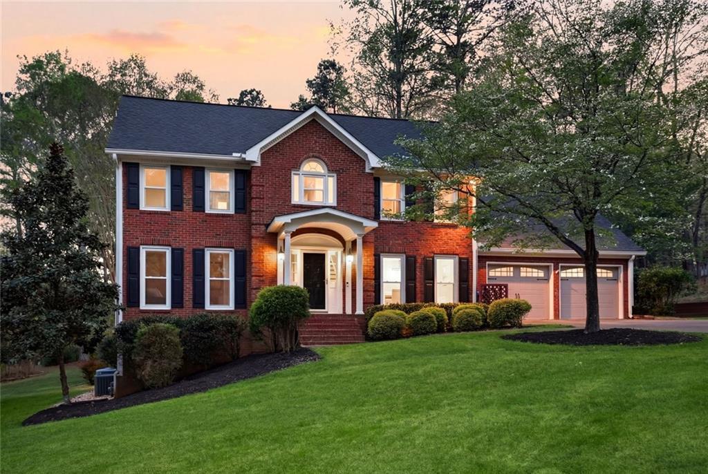 104 Crabapple Springs Dr., Woodstock, GA 30188