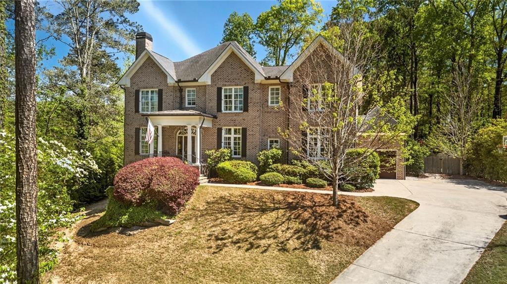 1116 Dawn View Ln., Atlanta, GA 30327