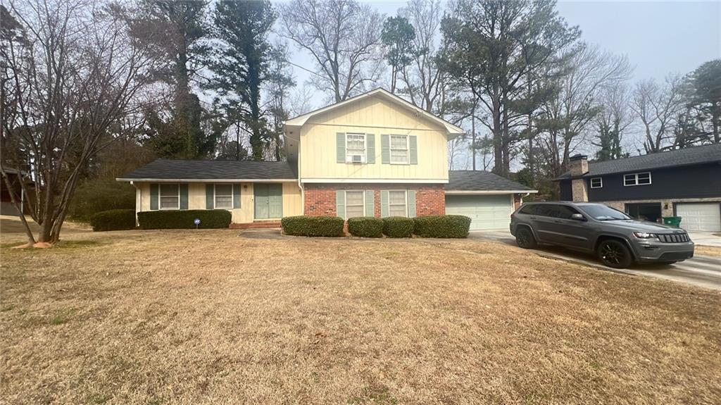 3932 Pinehurst Valley Dr., Decatur, GA 30034