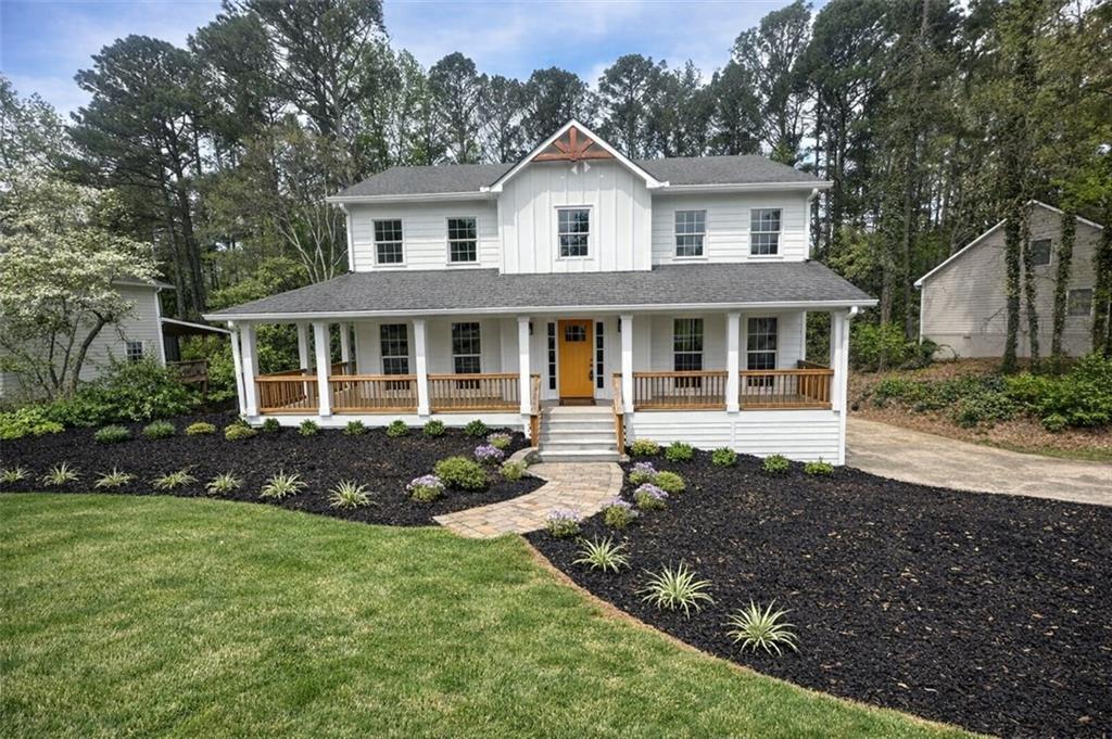 330 London Dale, Woodstock, GA 30189