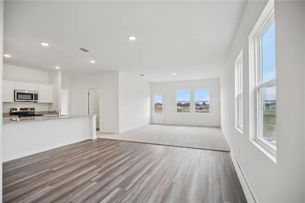 59 Crescent Blvd., Carrollton, GA 30116