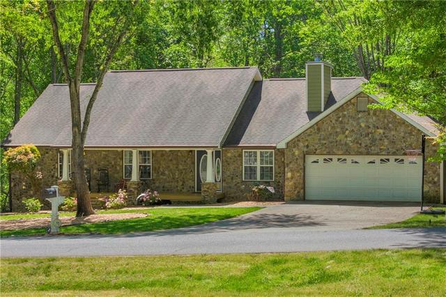 New Homes with Master Bedrooms on the 1st Floor That Attend Habersham Central High School: April 11th to April 17th