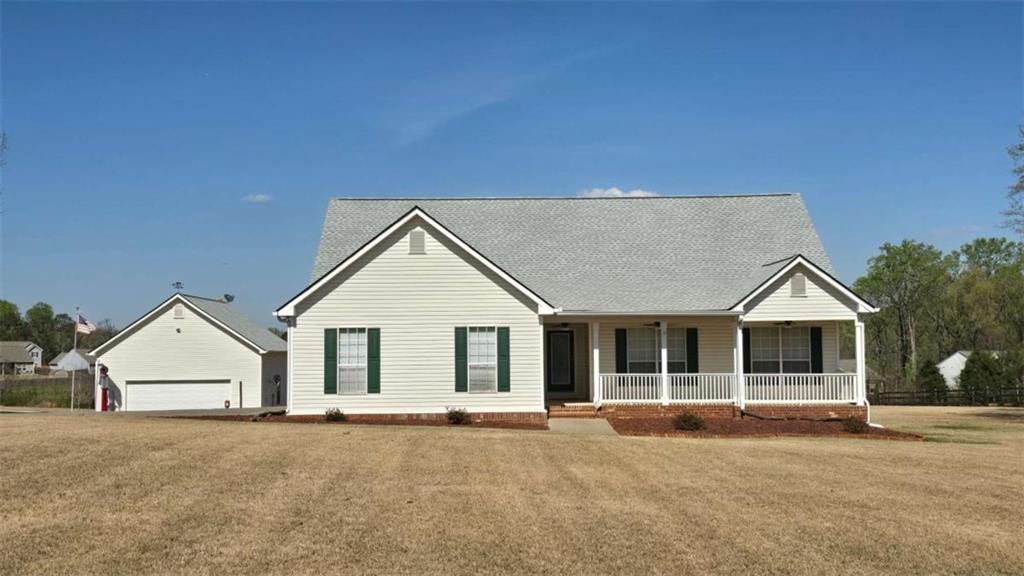 352 Olde Wick Tr., Hoschton, GA 30548