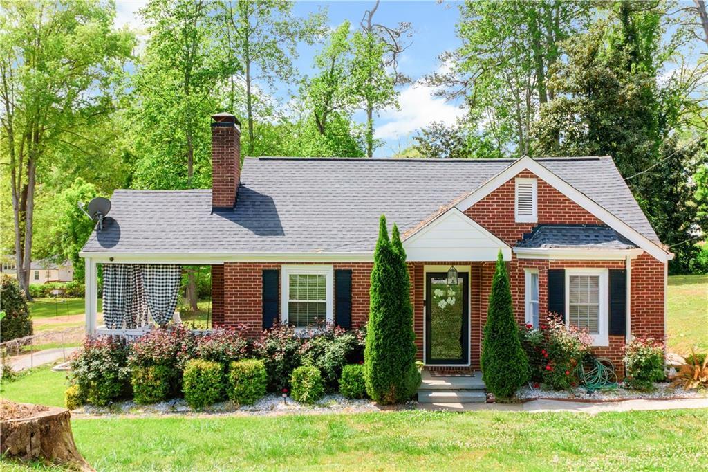 701 Kennolia Dr., Atlanta, GA 30310