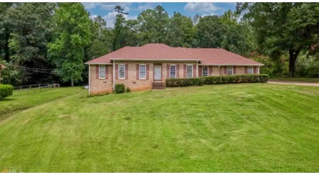 1643 Colonial South Dr., Conyers, GA 30094