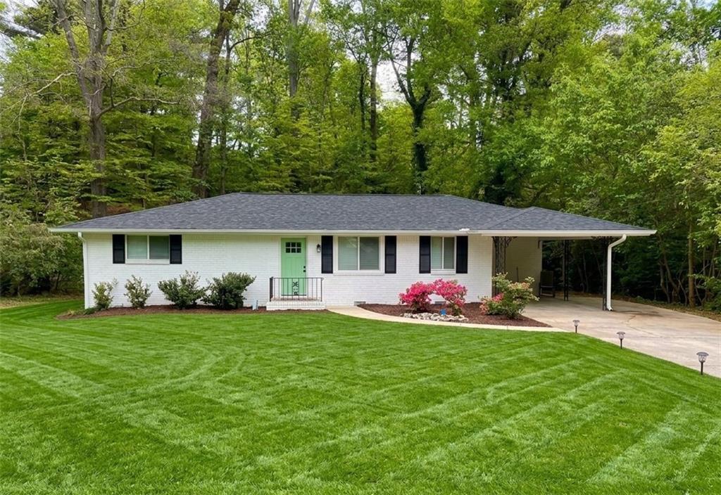 1595 Moncrief Cir., Decatur, GA 30033