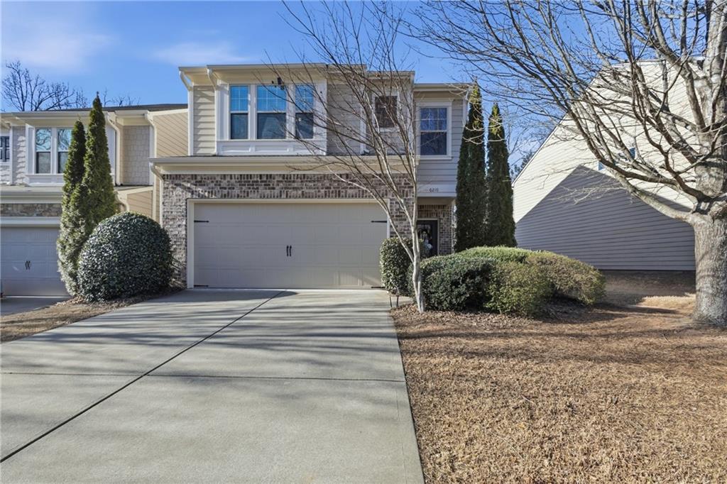 6210 Crested Moss Dr., Alpharetta, GA 30004