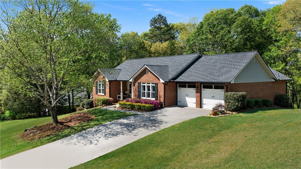 27 Cliffhanger Pointe, Cartersville, GA 30120