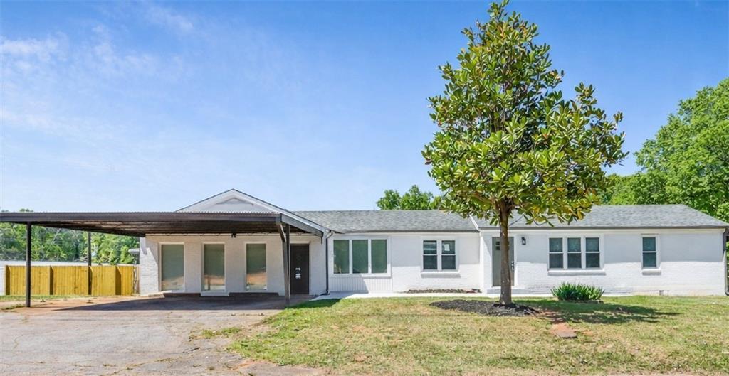 5586 Glore Dr., Mableton, GA 30126