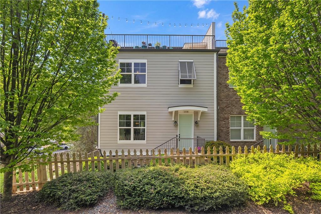 108 Canton Way, Roswell, GA 30075