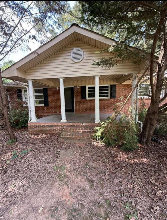 7205 Lakeview Dr., Covington, GA 30014