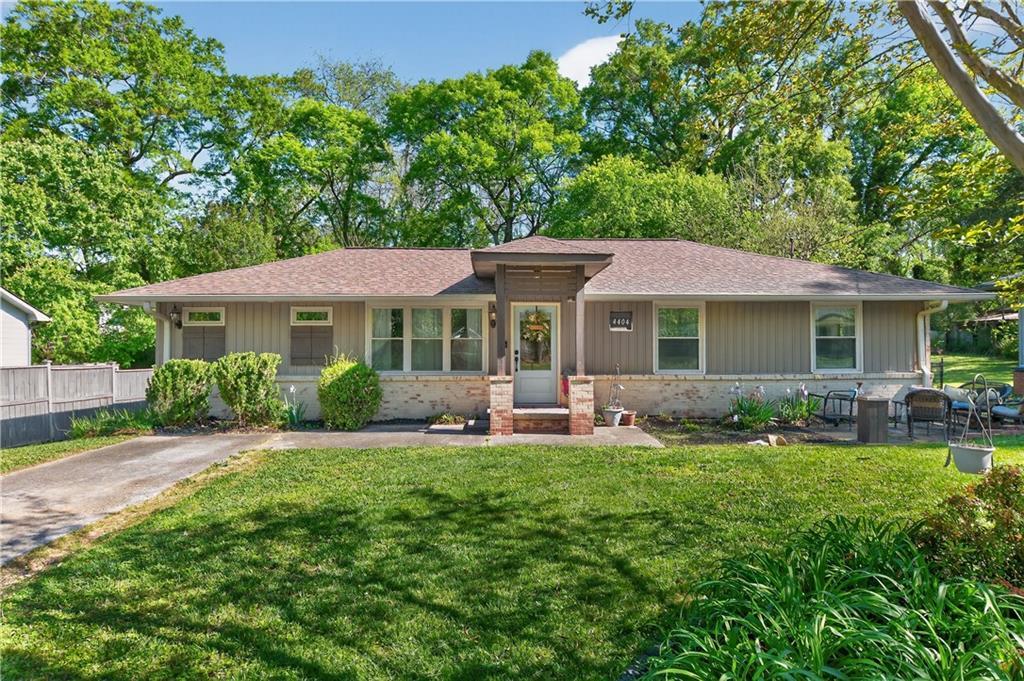 4404 Robinson St., Acworth, GA 30101