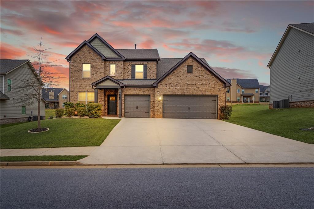 263 Osier Dr., Mcdonough, GA 30252