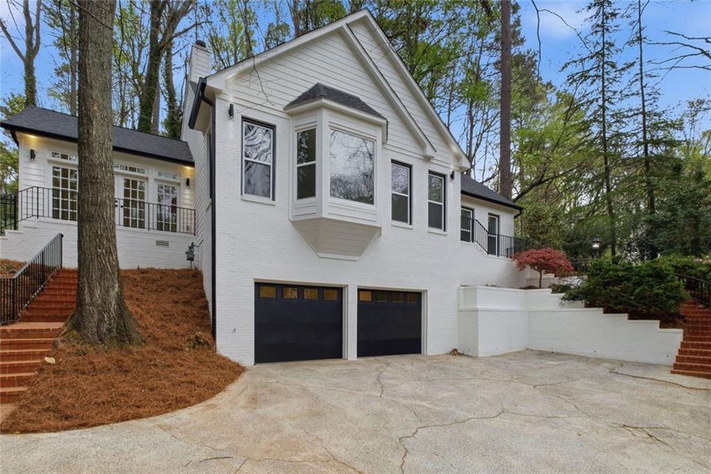 7170 Riverside Way, Atlanta, GA 30328