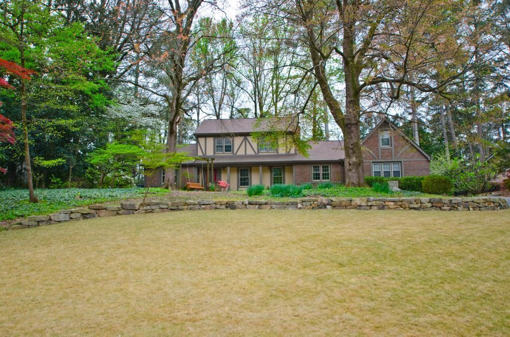 2065 Renault Ln., Atlanta, GA 30345