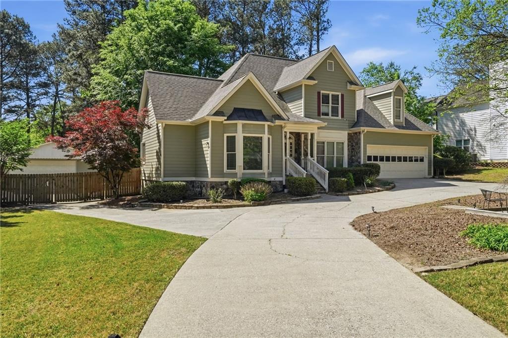 212 Gates Mill Dr., Lawrenceville, GA 30045