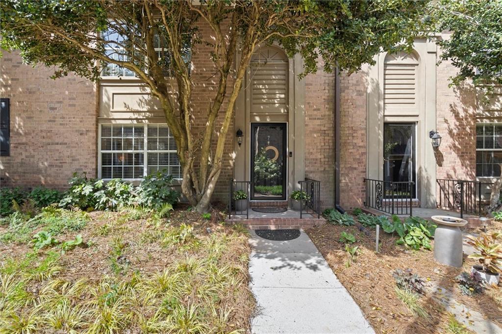 6980 Roswell Rd. #F7, Atlanta, GA 30328