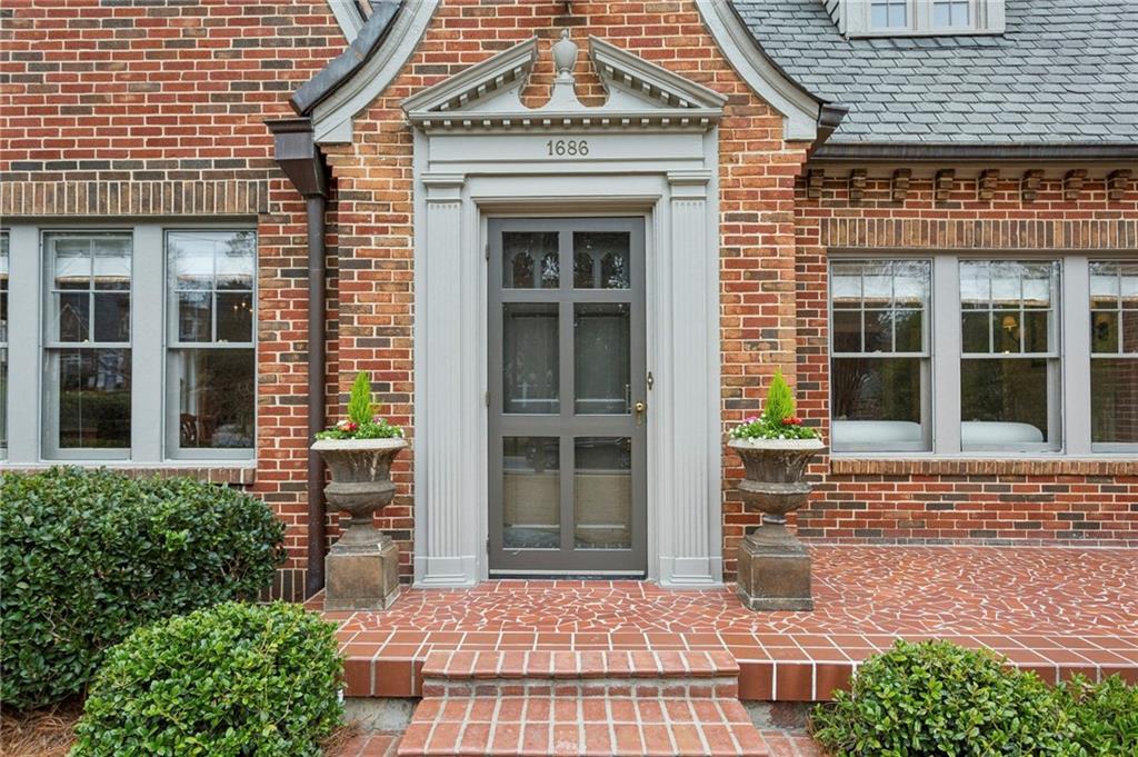 1686 Johnson Rd., Atlanta, GA 30306