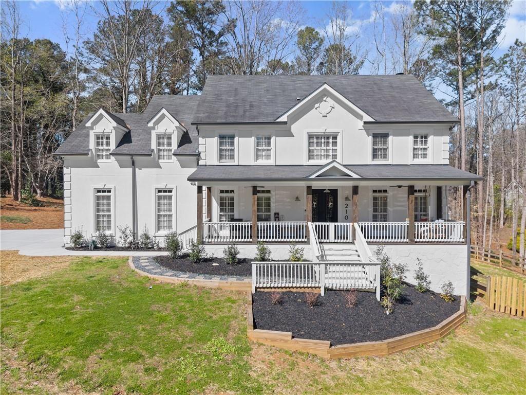 210 Weatherwood Circle Cir., Alpharetta, GA 30004