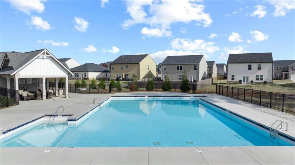 264 Montgomery Dr., Stockbridge, GA 30281