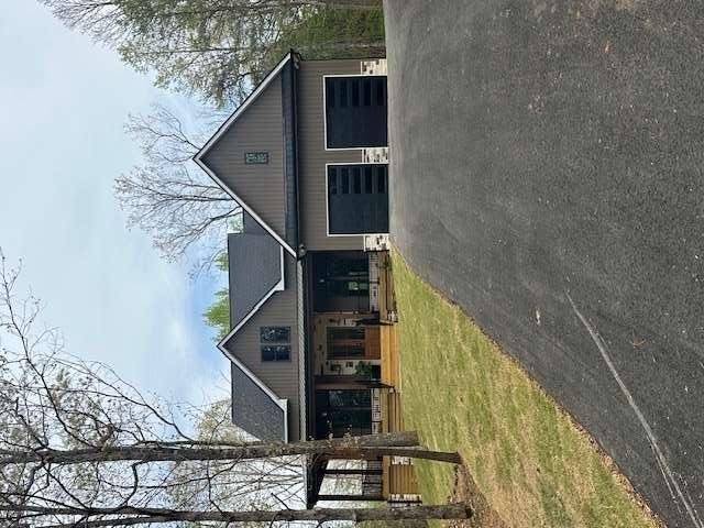 1050 Rainbow Circle, Cleveland, GA 30528