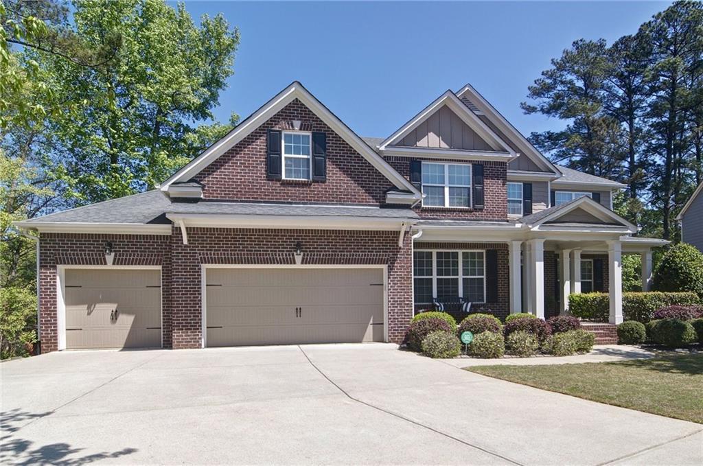 503 Lakeview Ct., Woodstock, GA 30188