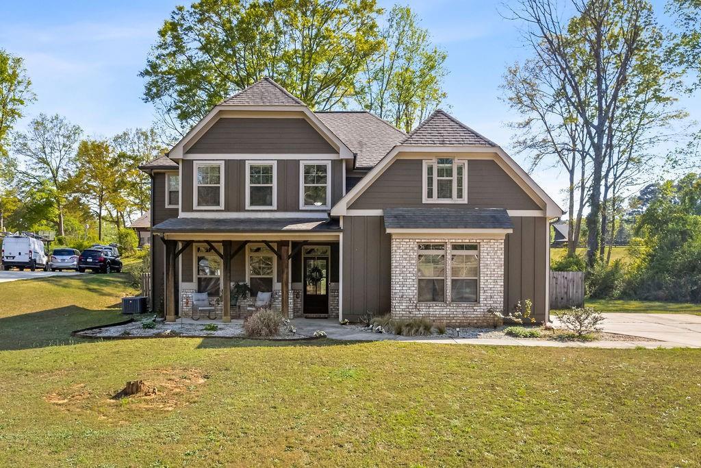 308 Stonegate Ct., Dallas, GA 30157