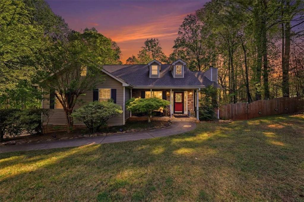 115 Oak Crest Ln, Dallas, GA 30132