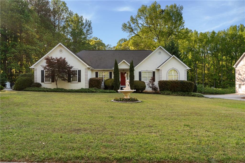 195 Galway Bend, Tyrone, GA 30290