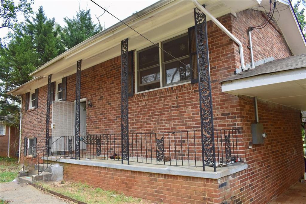 1774 Gretna Green Way, Decatur, GA 30035