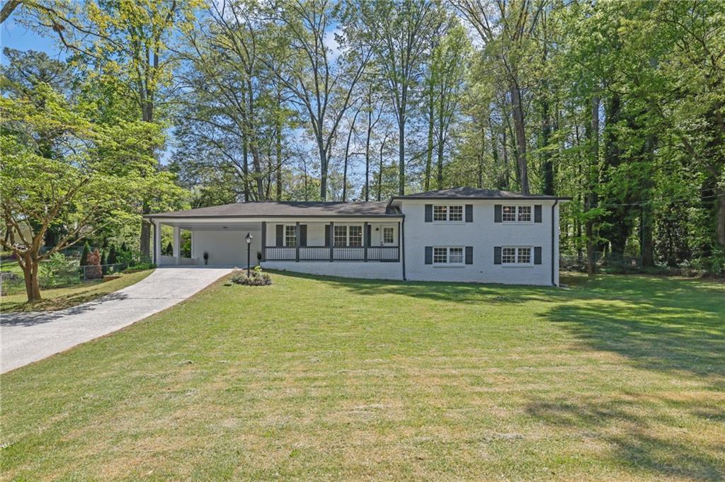 210 Suburban Dr., Kennesaw, GA 30144