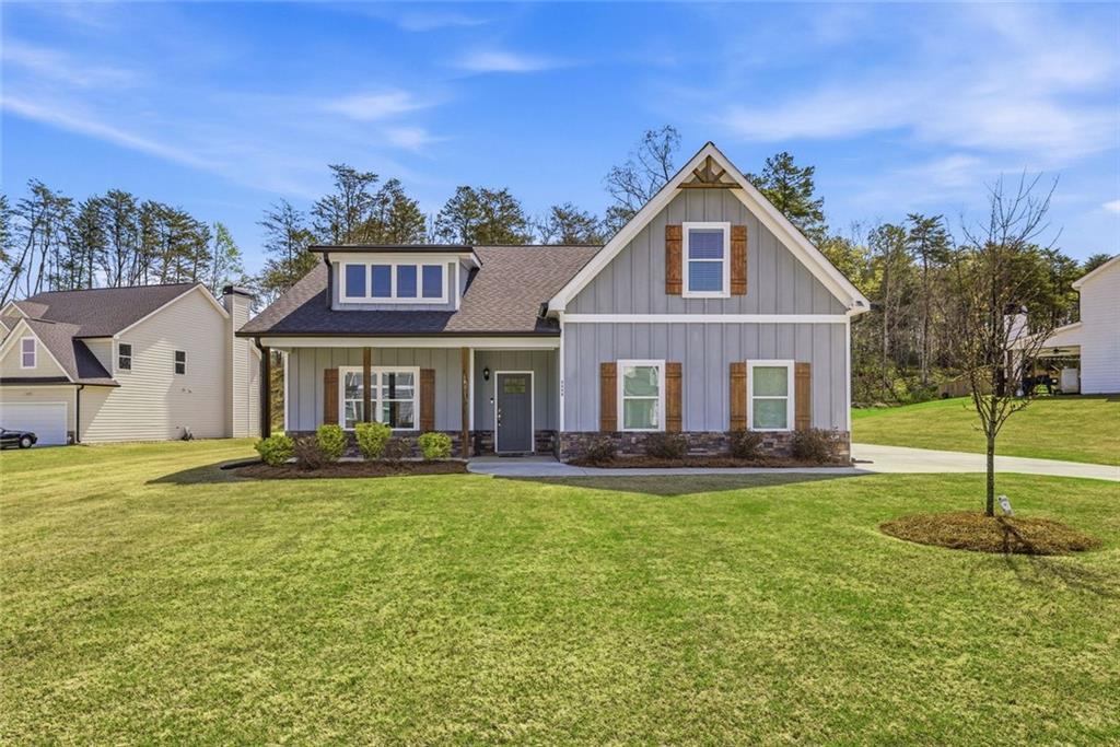 6600 River Station, Lula, GA 30554