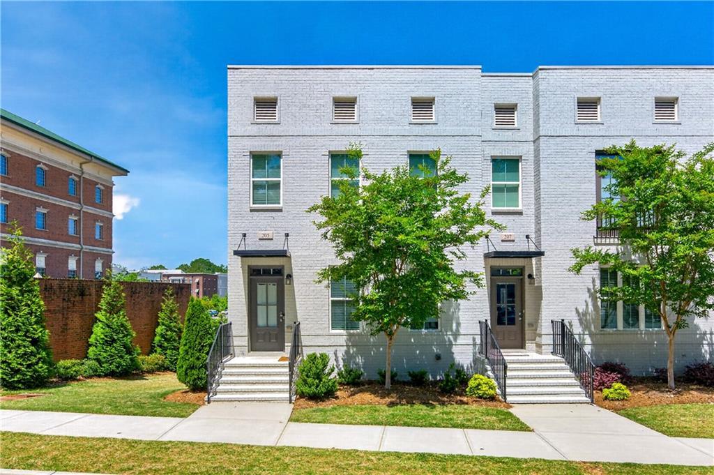 205 Nash St., Lawrenceville, GA 30046