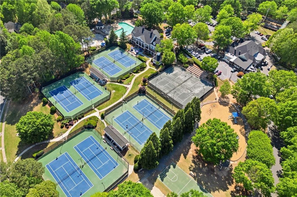 426 Clubview Dr., Woodstock, GA 30189