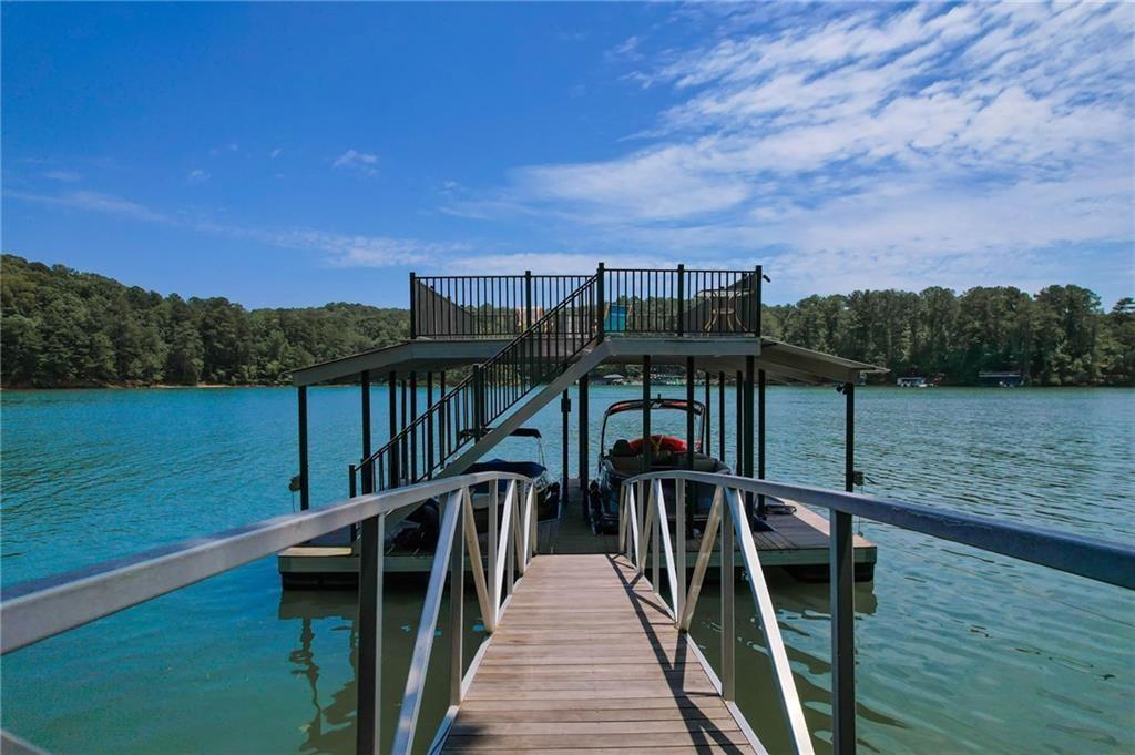 134 Cedar Dr., Woodstock, GA 30189