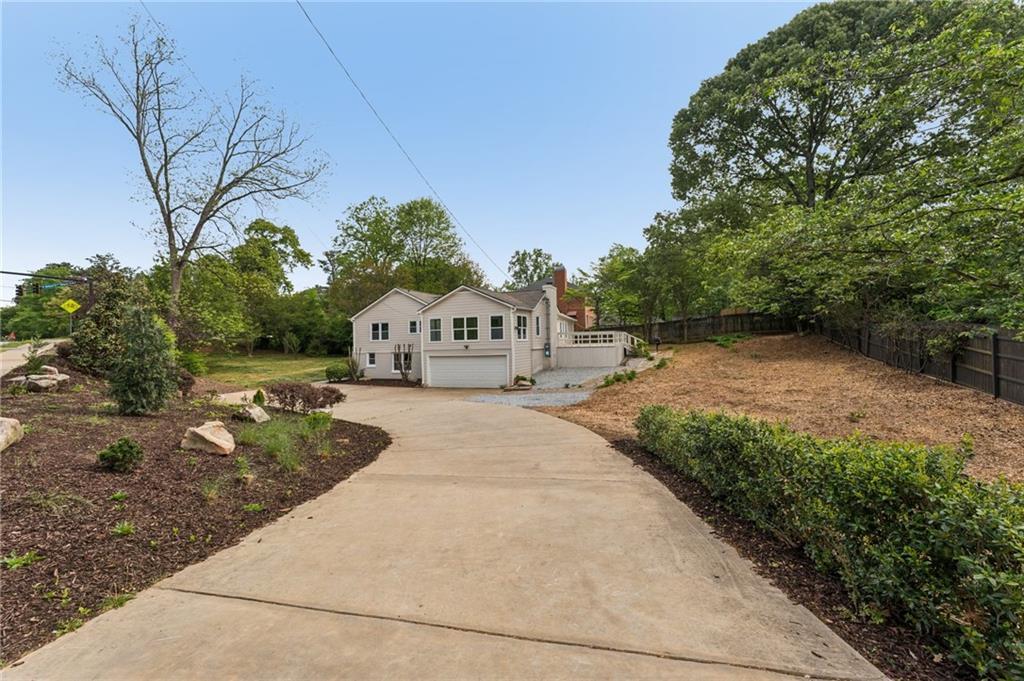 1989 Mount Vernon Rd., Atlanta, GA 30338