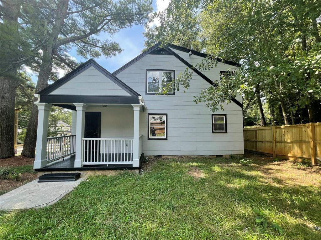 1489 Avon, Atlanta, GA 30311