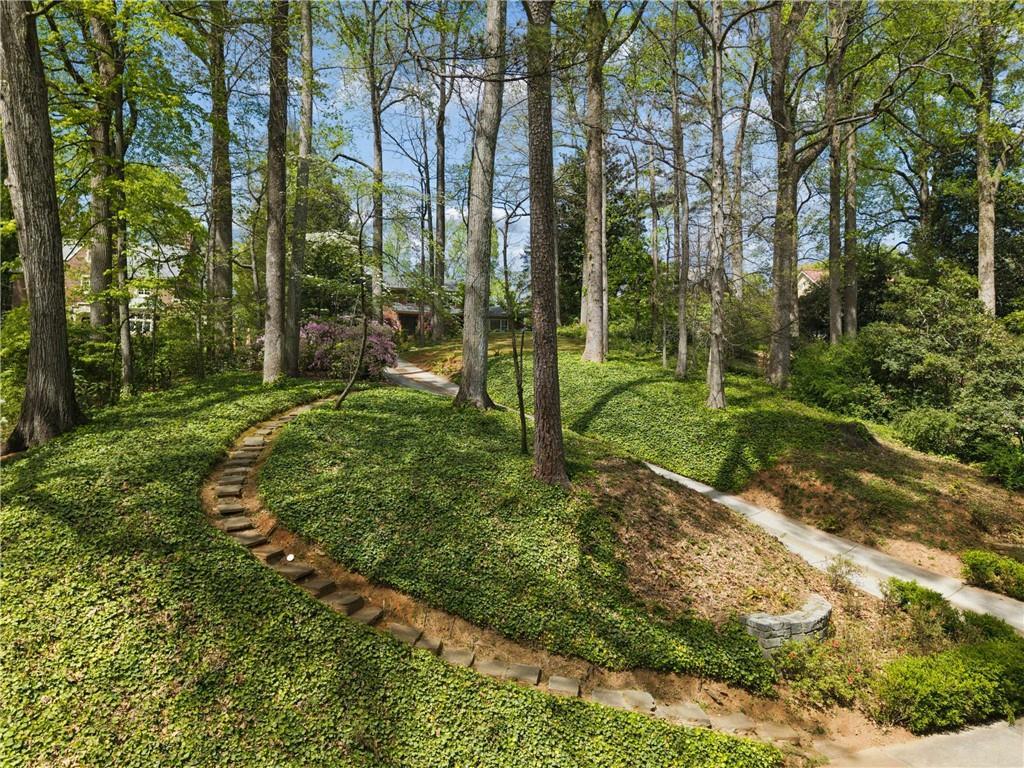 2014 N Ponce De Leon Ave., Atlanta, GA 30307