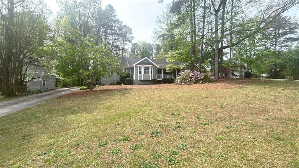 6351 Wyndham Lakes Dr., Dallas, GA 30157