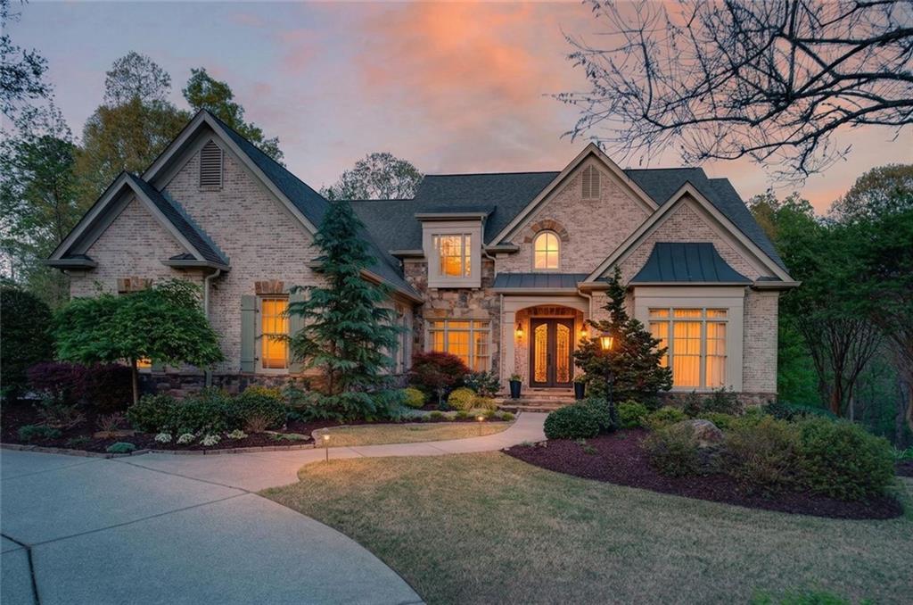 215 Sherwood Pass Pass, Roswell, GA 30075