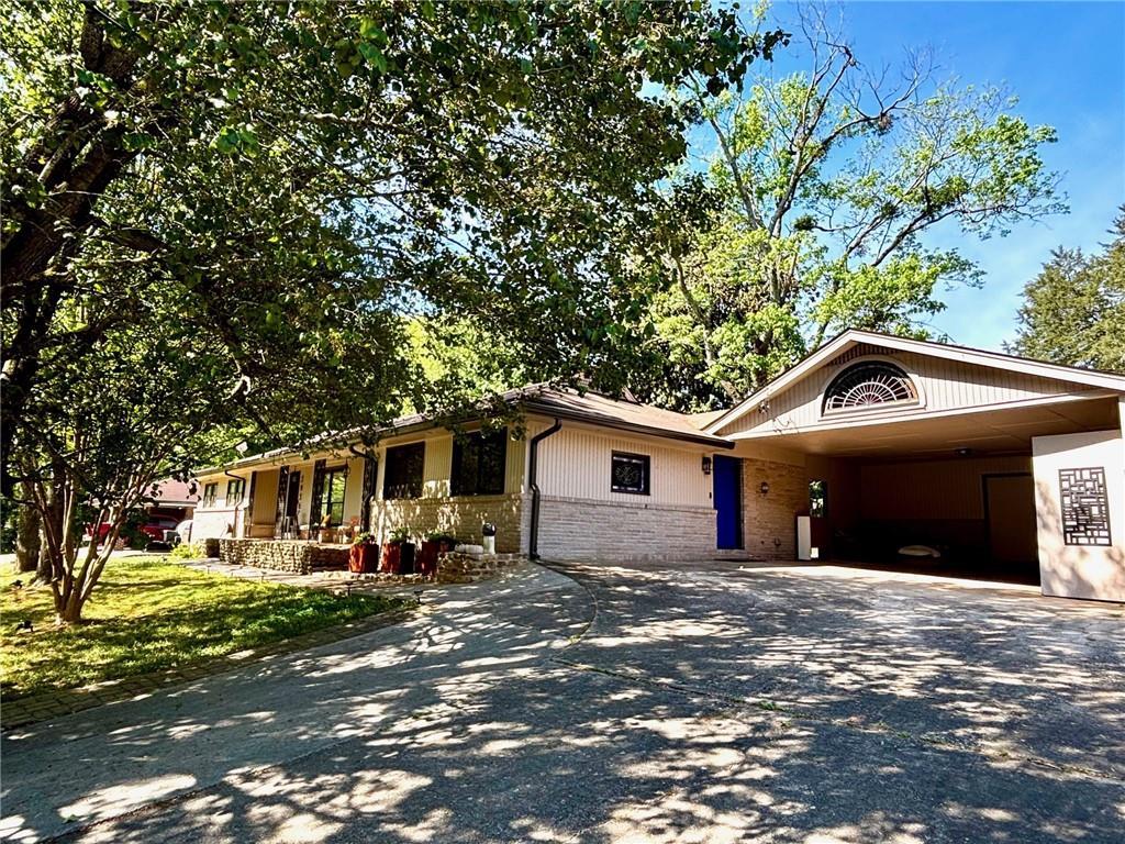 3956 Gloucester Dr., Tucker, GA 30084