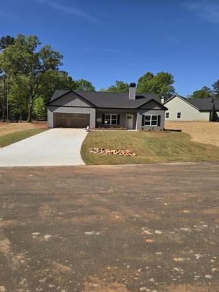New Homes with Master Bedrooms on the 1st Floor That Attend North Hart Elementary School: April 25th to May 1st