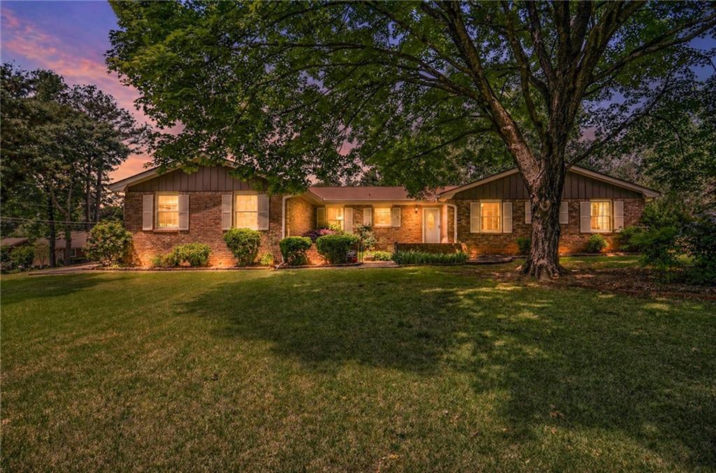 4465 Lisa Way, Lilburn, GA 30047