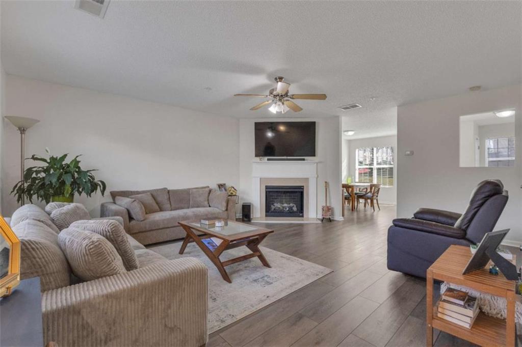 127 Chastain Circle, Newnan, GA 30263