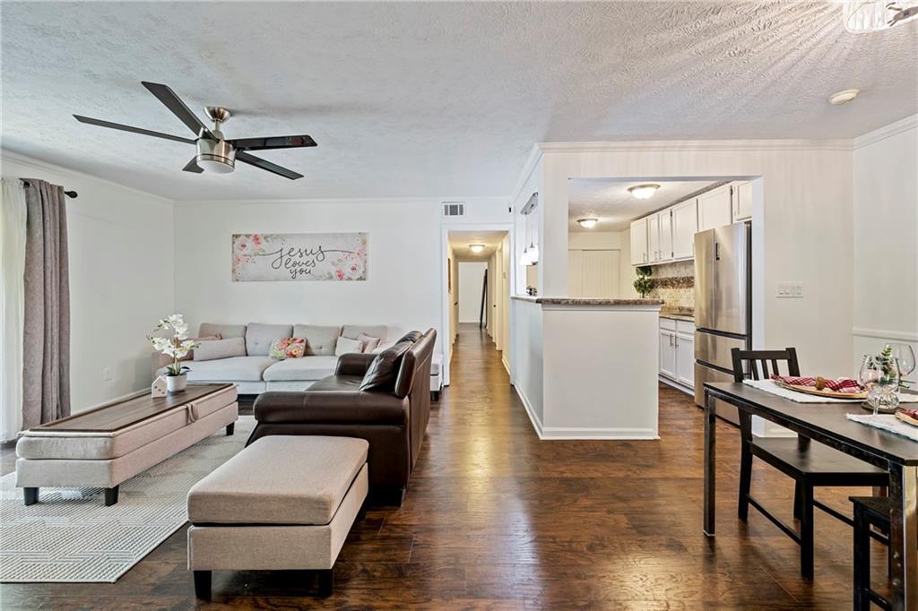 725 Dalrymple Rd. #5C, Sandy Springs, GA 30328