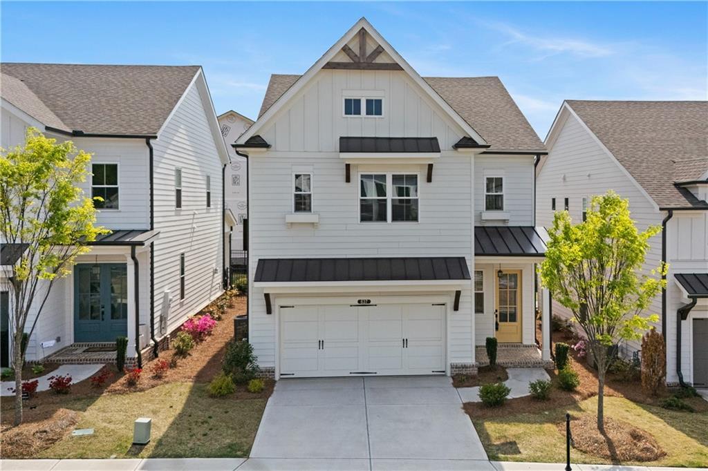 637 Skytop Dr., Cumming, GA 30040